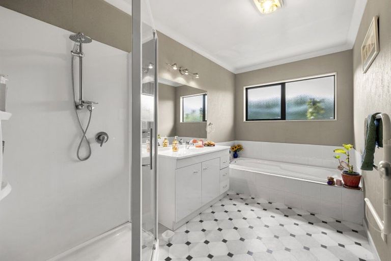 Photo of property in 15 Awanui Avenue, Kihikihi, Te Awamutu, 3875