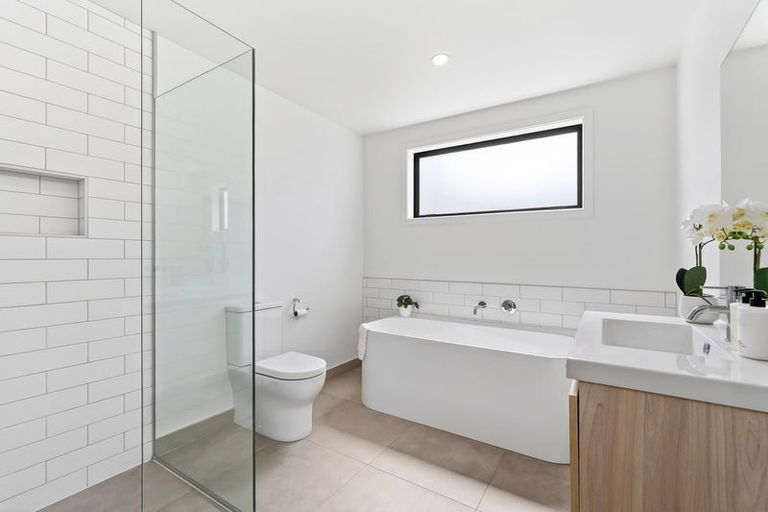 Photo of property in Northlake, 7 Lindis Road, Wanaka, 9305