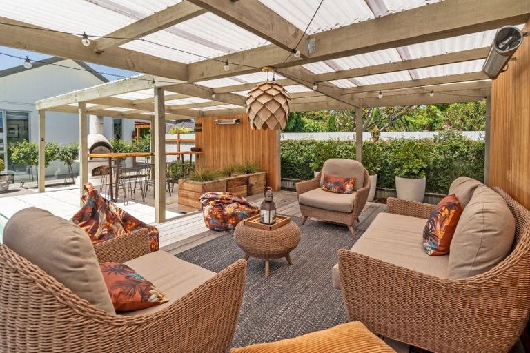 Photo of property in 5 Massey Street, Greytown, 5712