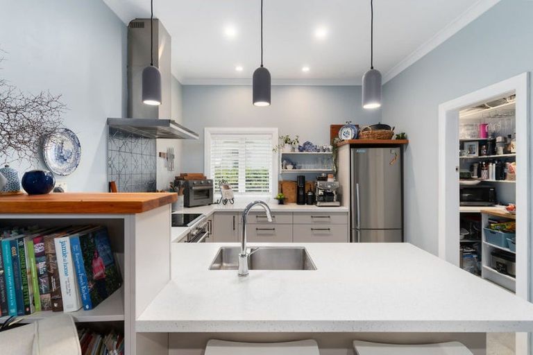 Photo of property in 19 Clifton Avenue, Carterton, 5713
