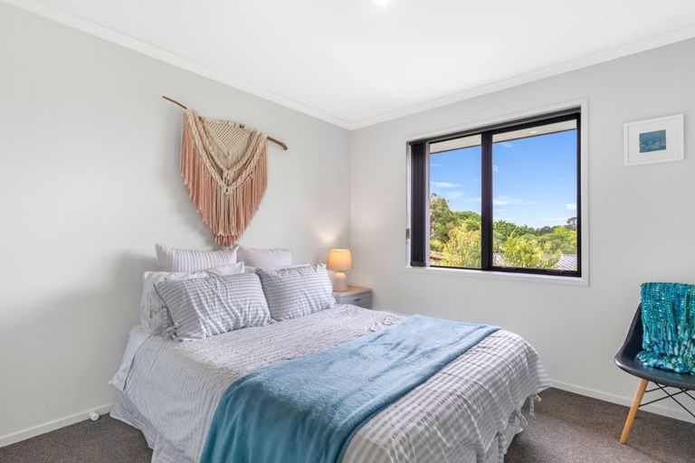 Photo of property in 30 Owens Road, Waiuku, 2123