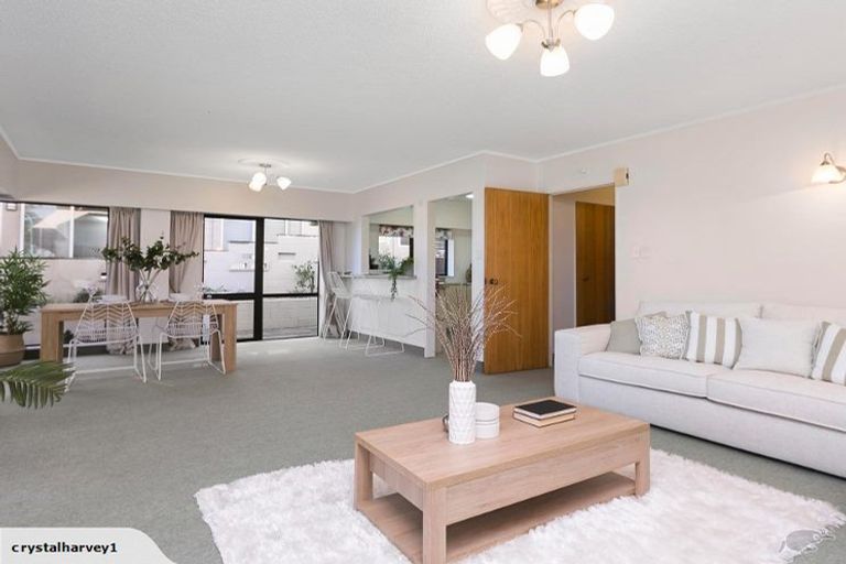 Photo of property in 22 The Mall, Mount Maunganui, 3116