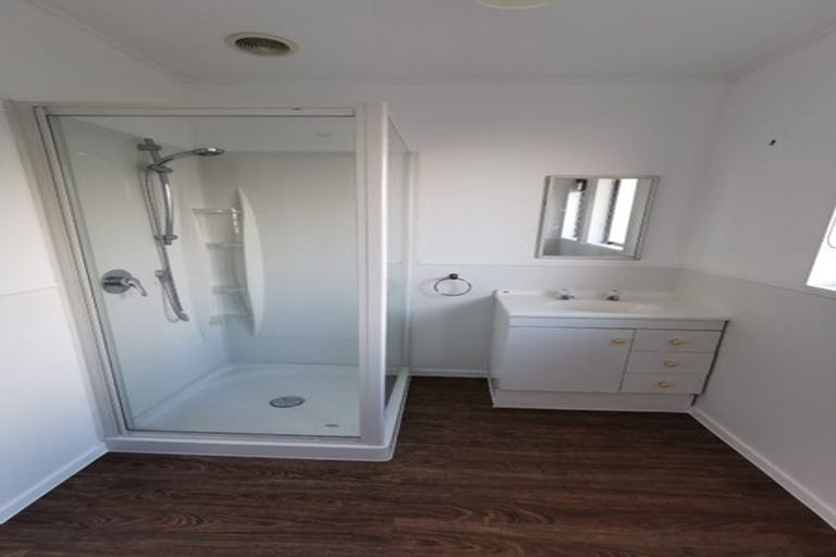 Photo of property in 17 Adkin Avenue, Levin, 5510