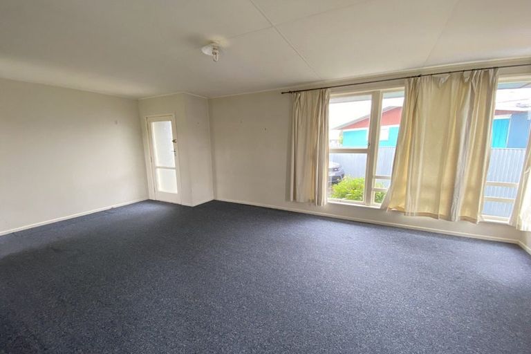 Photo of property in 17 Dover Road, Flaxmere, Hastings, 4120