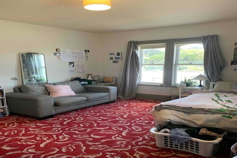 Photo of property in 22 Hanson Street, Mount Cook, Wellington, 6021