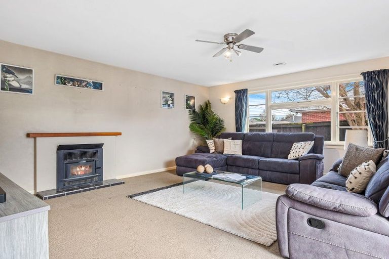 Photo of property in 13 Voss Street, Shirley, Christchurch, 8013