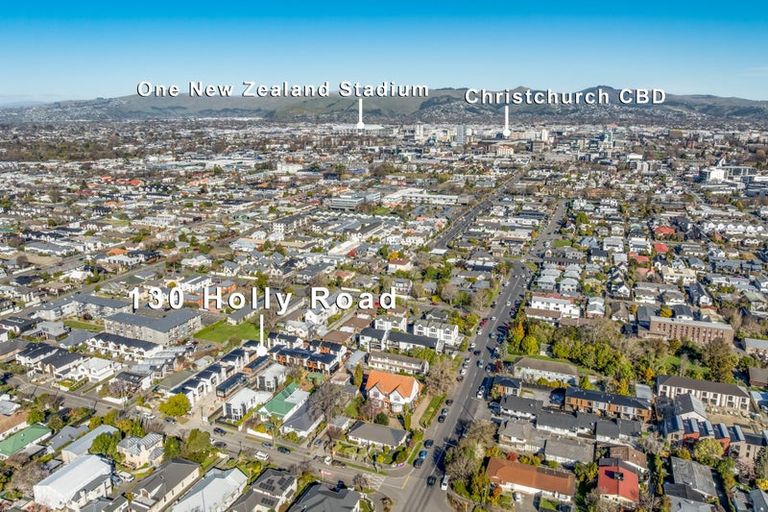 Photo of property in 2/130 Holly Road, St Albans, Christchurch, 8014