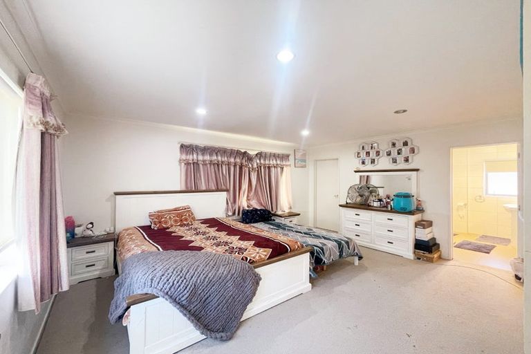 Photo of property in 19 Castlederg Drive, Flat Bush, Auckland, 2019