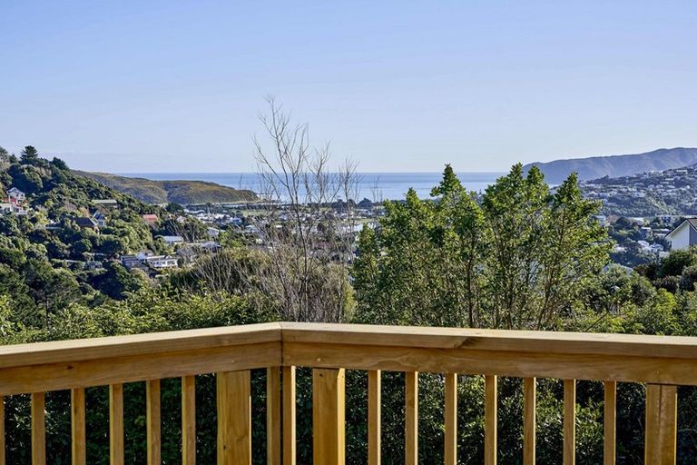 Photo of property in 40 Mercury Way, Whitby, Porirua, 5024
