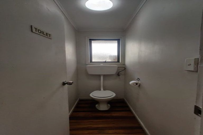 Photo of property in 130 Tennessee Avenue, Mangere East, Auckland, 2024