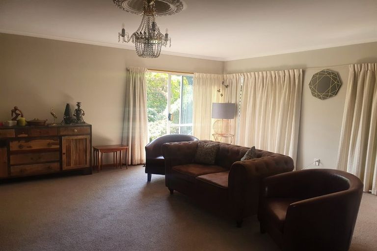 Photo of property in 4 Inglewood Place, Avonhead, Christchurch, 8042