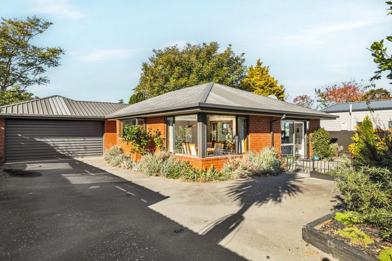Photo of property in 30 Jennifer Street, Bryndwr, Christchurch, 8053