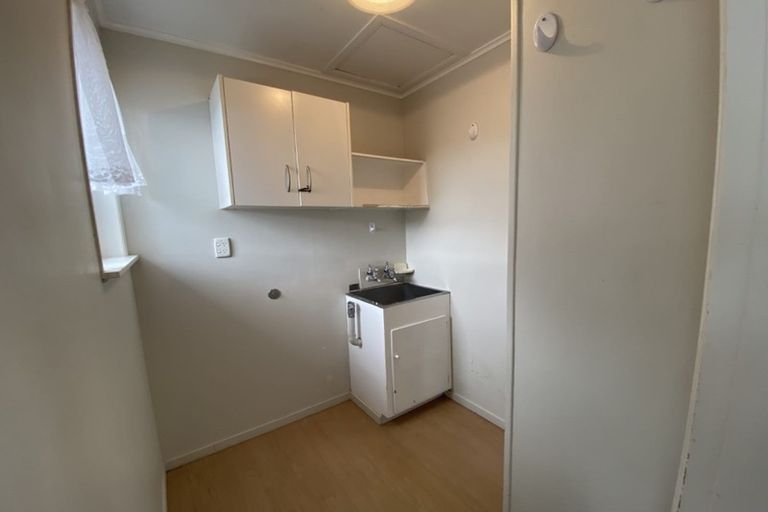 Photo of property in 56 Friedlanders Road, Manurewa, Auckland, 2102