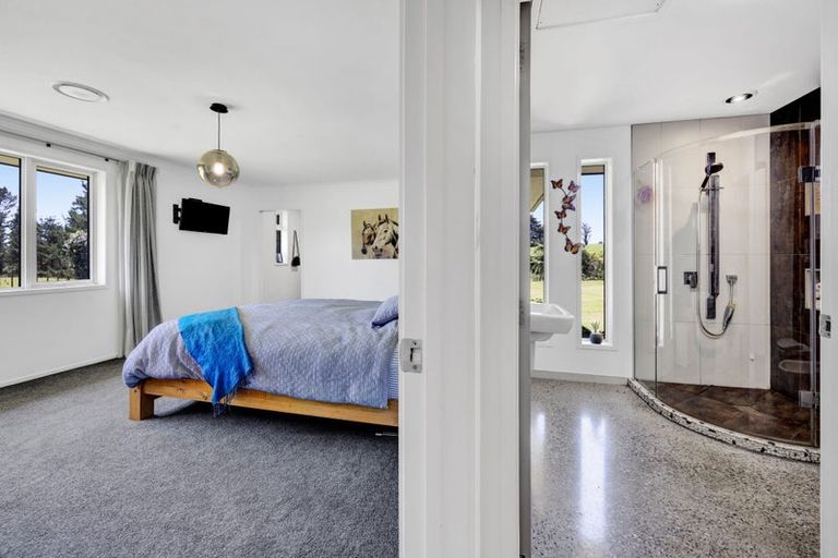 Photo of property in 1347 Carrington Road, Hurworth, New Plymouth, 4371