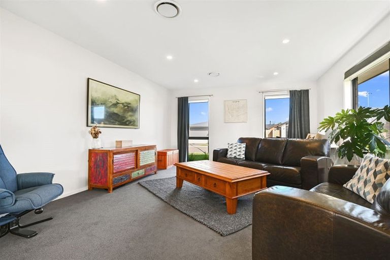 Photo of property in 48 Hardingstone Drive, Rolleston, 7615