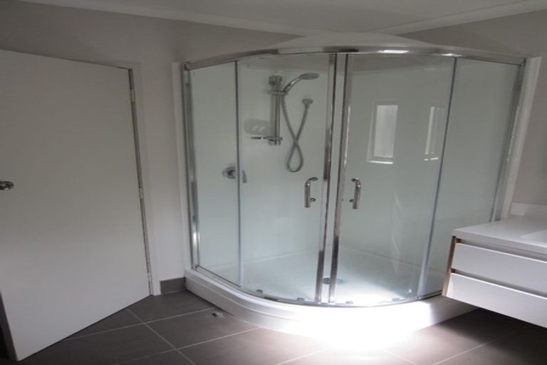 Photo of property in 14u2 Hardley Street, Whitiora, Hamilton, 3200