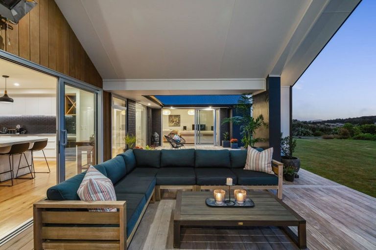 Photo of property in 140 Karanui Road, Te Kamo, Kamo, 0185