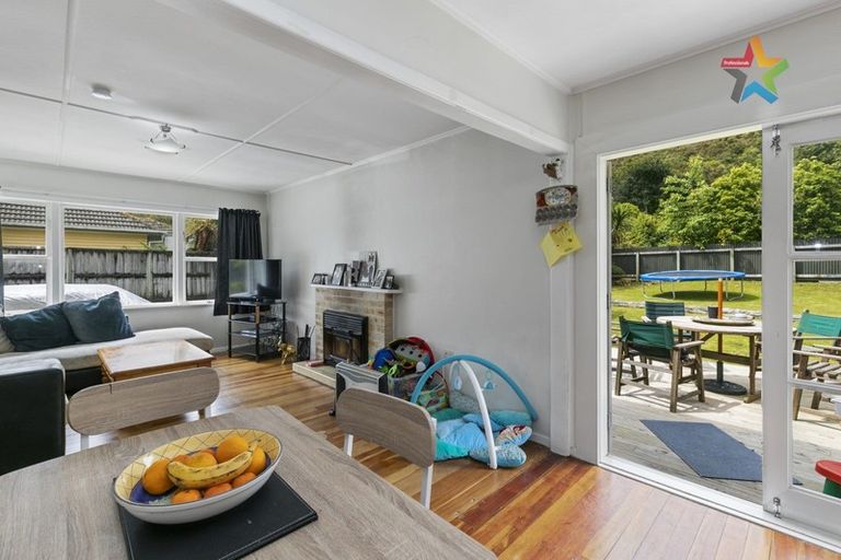 Photo of property in 90 Hair Street, Wainuiomata, Lower Hutt, 5014