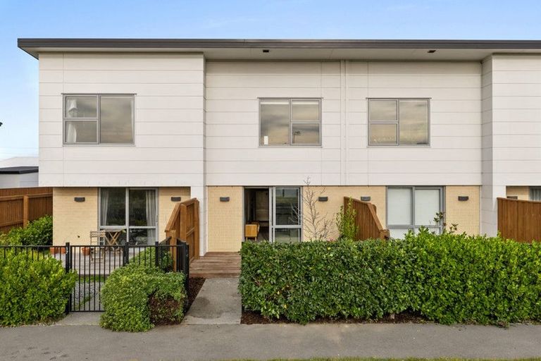 Photo of property in 15 Air Race Lane, Halswell, Christchurch, 8025