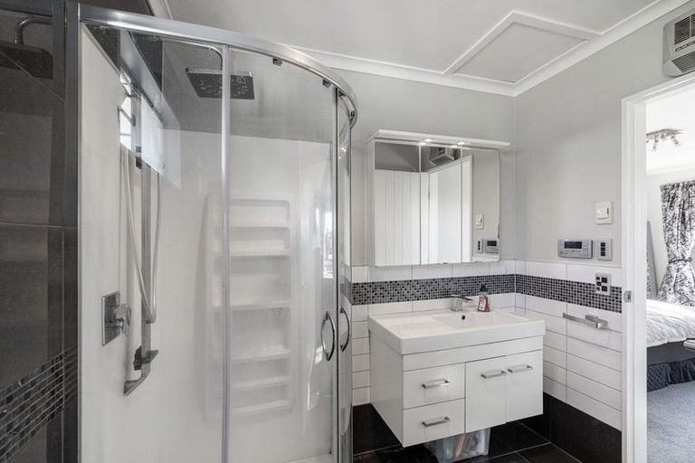 Photo of property in 72 Ohoka Road, Kaiapoi, 7630