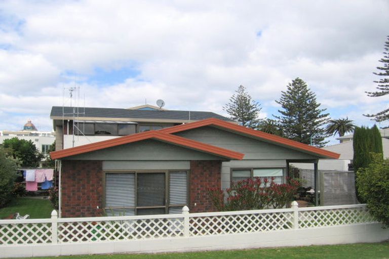 Photo of property in 4a Prince Avenue, Mount Maunganui, 3116