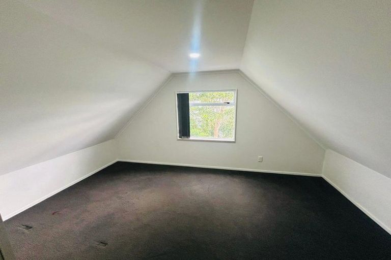Photo of property in 163 Sturges Road, Henderson, Auckland, 0612