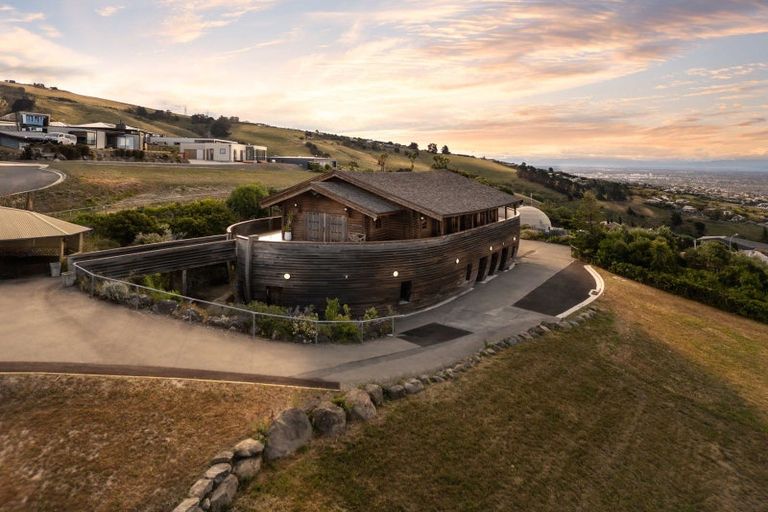 Photo of property in 4 Loader Lane, Clifton, Christchurch, 8081