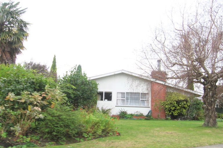 Photo of property in 3 Balmoral Street, Taradale, Napier, 4112