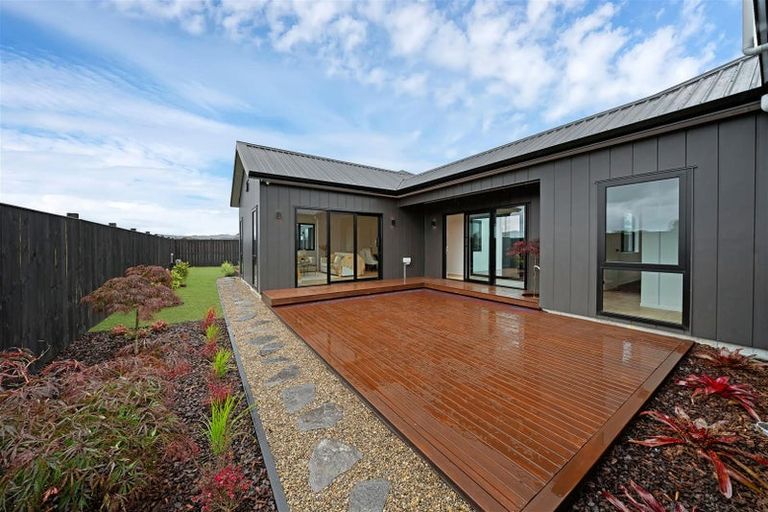 Photo of property in 22 Kakano Street, Clevedon, 2582