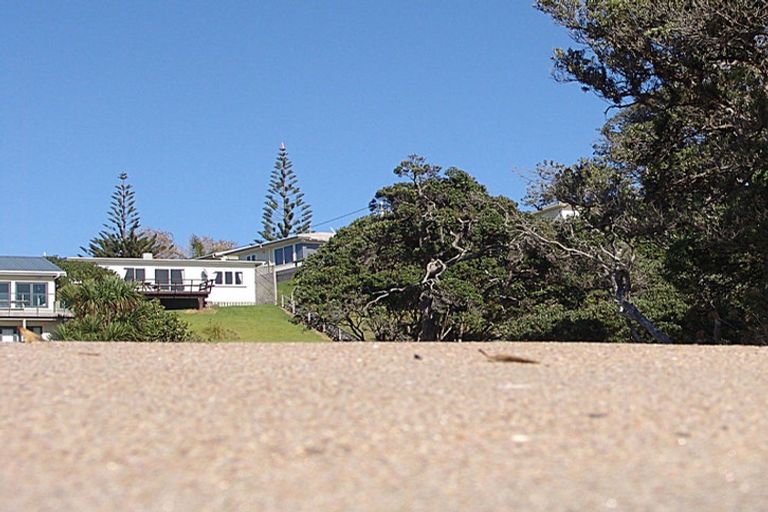 Photo of property in 1188 Cove Road, Langs Beach, Waipu, 0582
