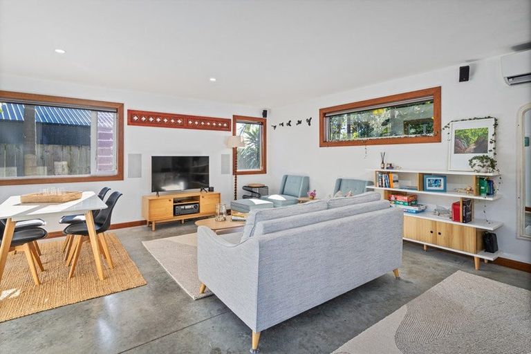 Photo of property in 1 Summer Lane, Tairua, 3508