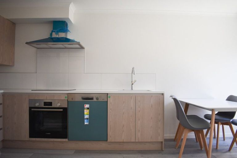 Photo of property in 56u4 May Street, Hamilton East, Hamilton, 3216