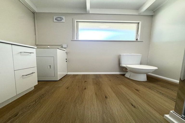 Photo of property in 4/17 Glengarry Road, Glen Eden, Auckland, 0602
