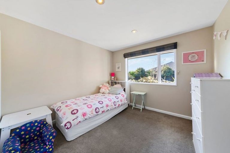 Photo of property in 27 Cameron Crescent, Rolleston, 7614