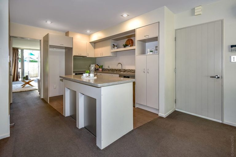 Photo of property in 90c Mandeville Street, Riccarton, Christchurch, 8011