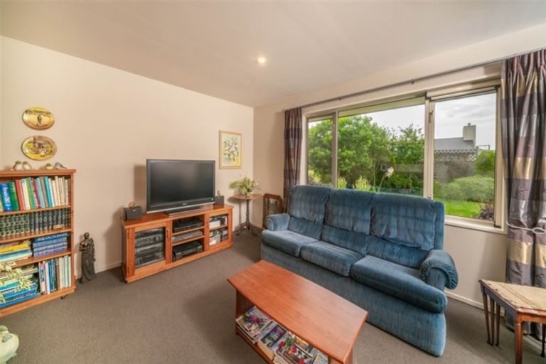 Photo of property in 43 Burnham School Road, Rolleston, 7614