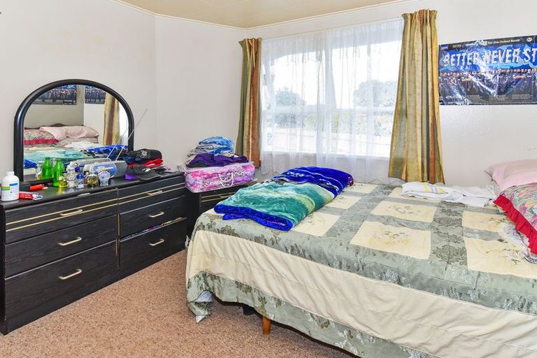 Photo of property in 519 Massey Road, Mangere, Auckland, 2022