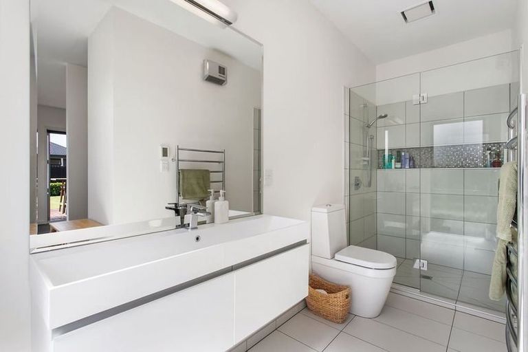 Photo of property in 7 Huntingdon Drive, Rangiora, 7400