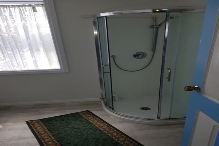 Photo of property in 120 Queen Street, Westport, 7825