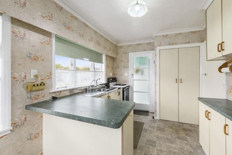 Photo of property in 46 George Street, Levin, 5510