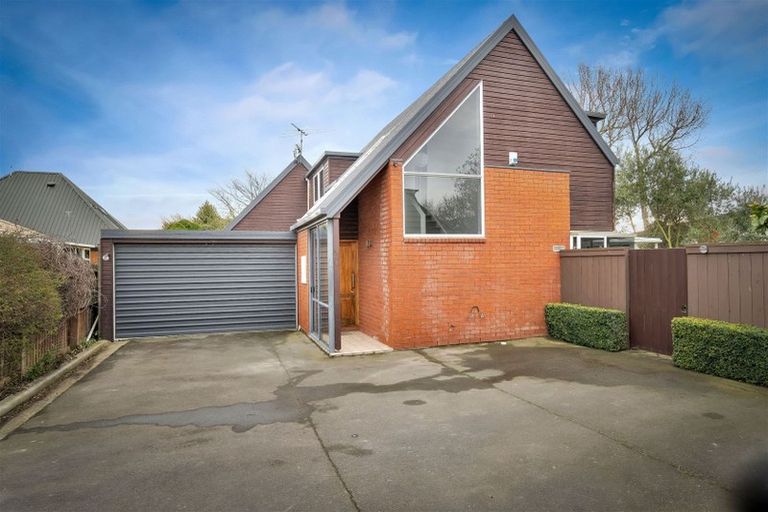 Photo of property in 5/37 Avonhead Road, Avonhead, Christchurch, 8042