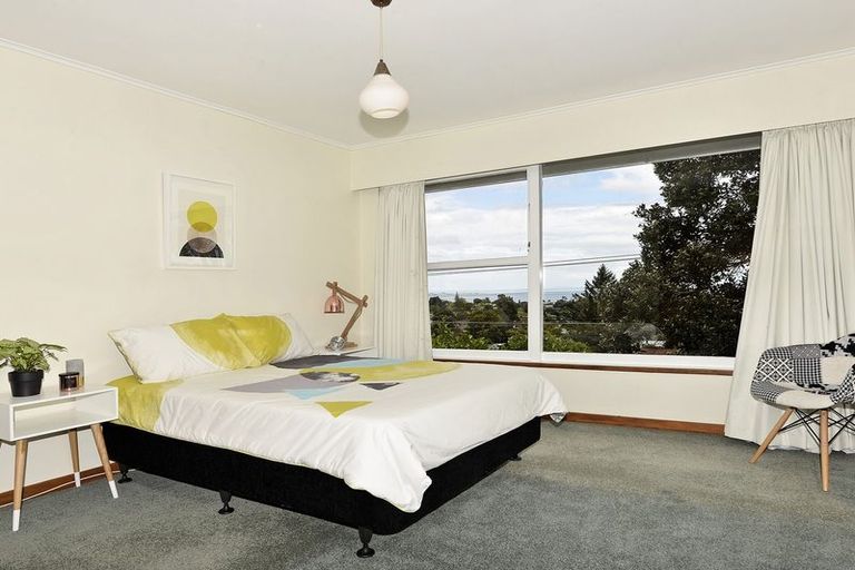 Photo of property in 117 Golf Road, New Lynn, Auckland, 0600