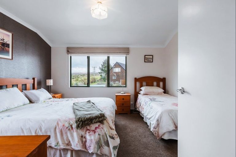 Photo of property in 91 Kahotea Drive, Motuoapa, 3382