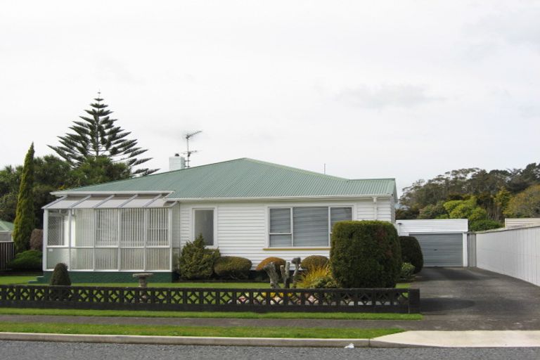 Photo of property in 31 Standish Street, Inglewood, 4330