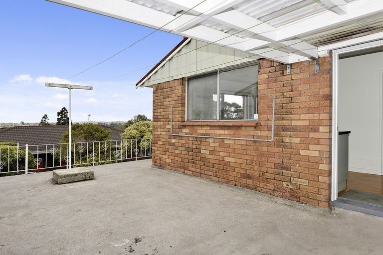 Photo of property in 117 Golf Road, New Lynn, Auckland, 0600