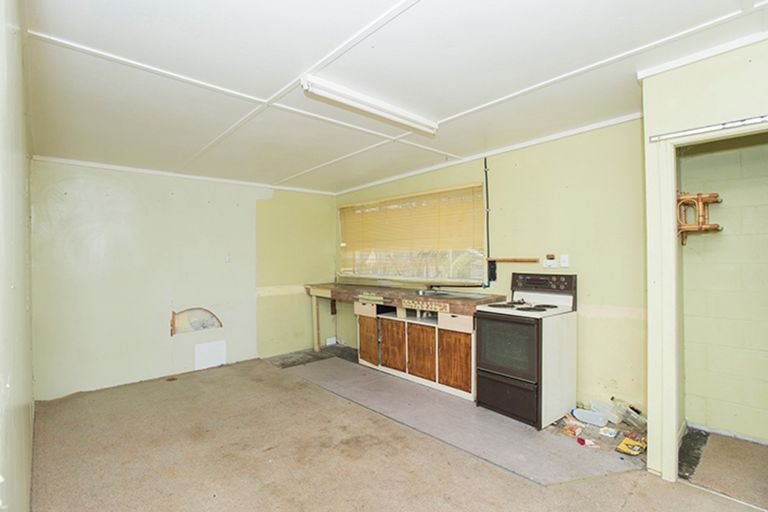 Photo of property in 102 Huxley Road, Outer Kaiti, Gisborne, 4010