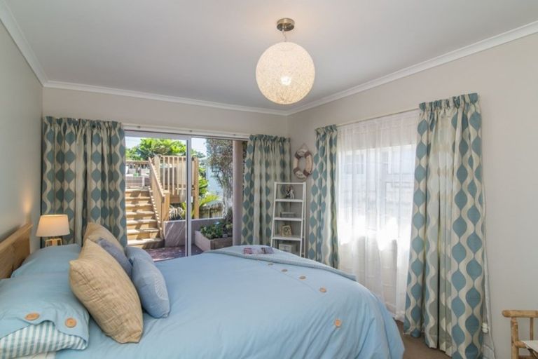 Photo of property in 93 Marine Parade, Paraparaumu Beach, Paraparaumu, 5032