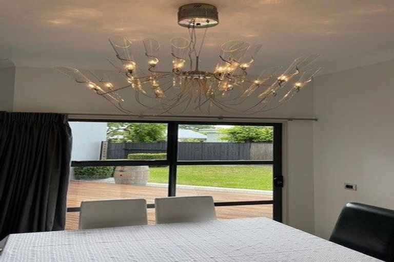 Photo of property in 26 Cologne Street, Martinborough, 5711