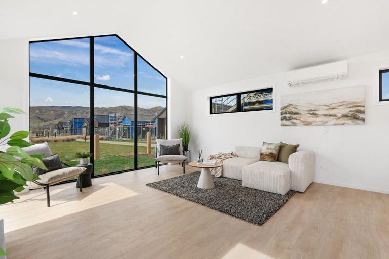 Photo of property in 119 Wooing Tree Avenue, Cromwell, 9310