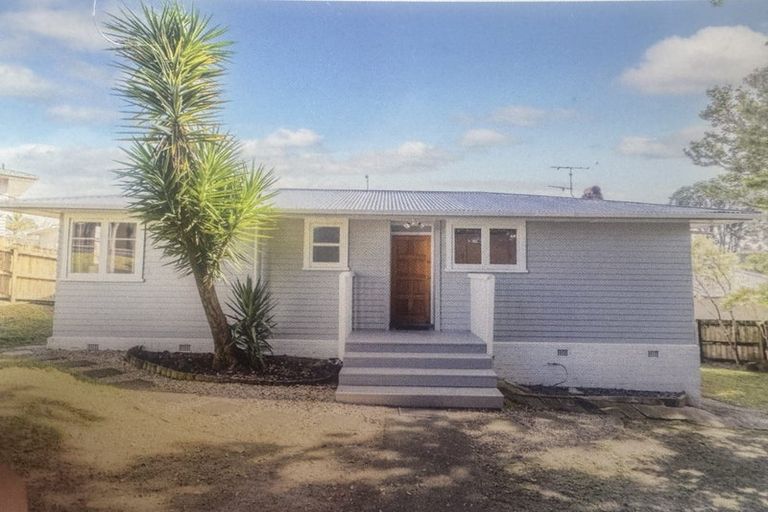 Photo of property in 33 Amberley Avenue, Te Atatu South, Auckland, 0610